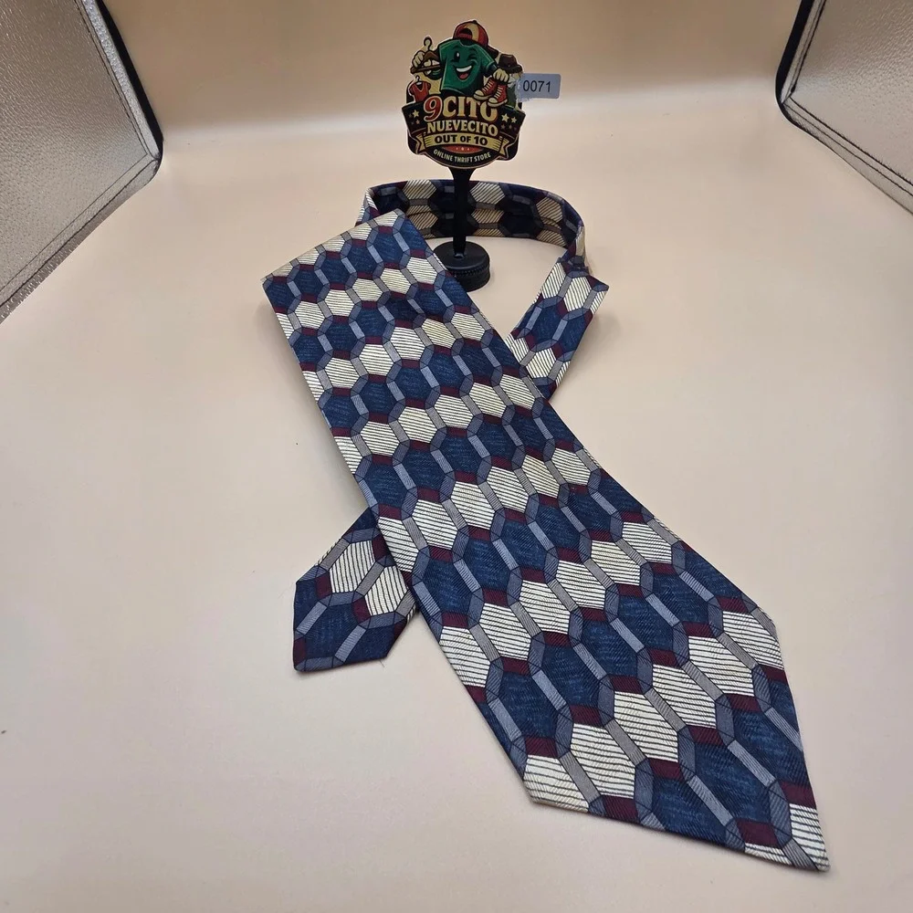 XMI 325 Series Silk Tie Mens Geometric Honeycomb Navy Blue Burgundy Hand Made